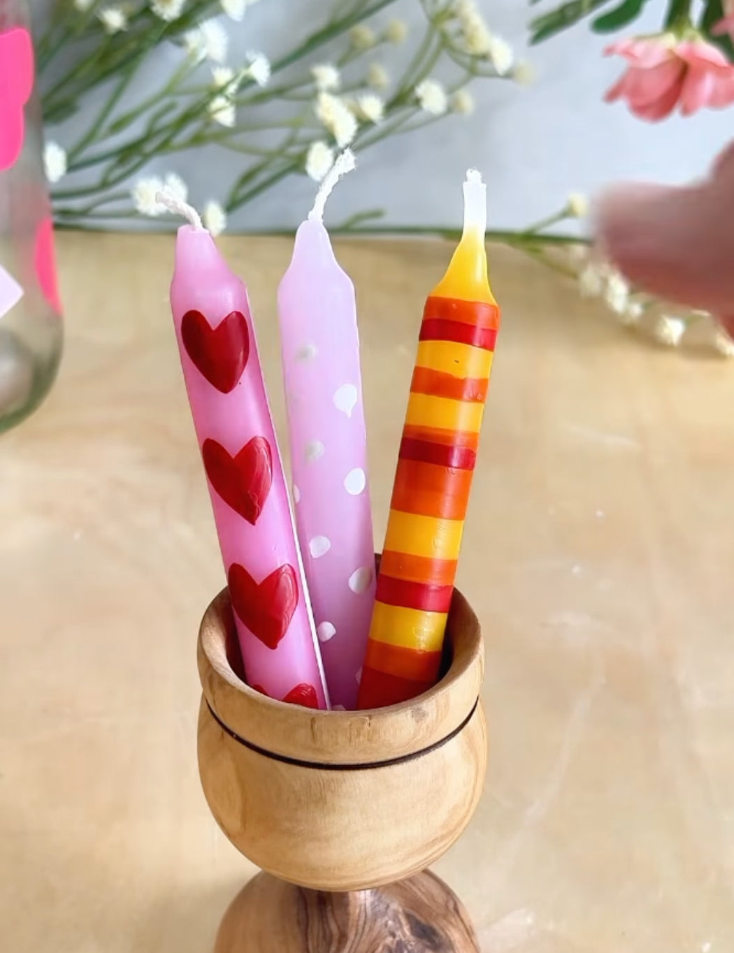 Ahrens_Celebration_Ring_Candle_-_Hearts_Australia_1.jpg