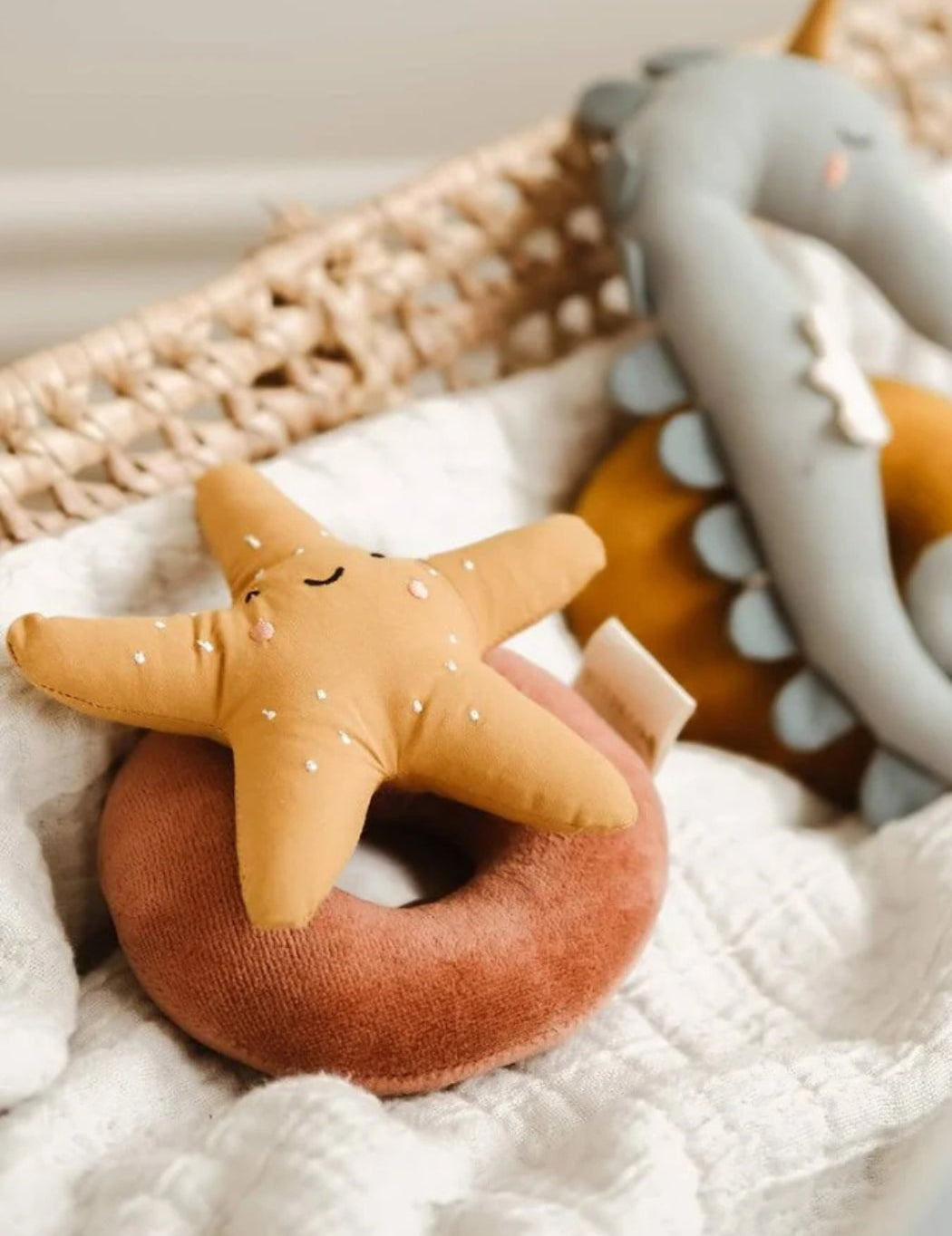 Fabelab_Rattle_Little_Loves_Australia_2.jpg