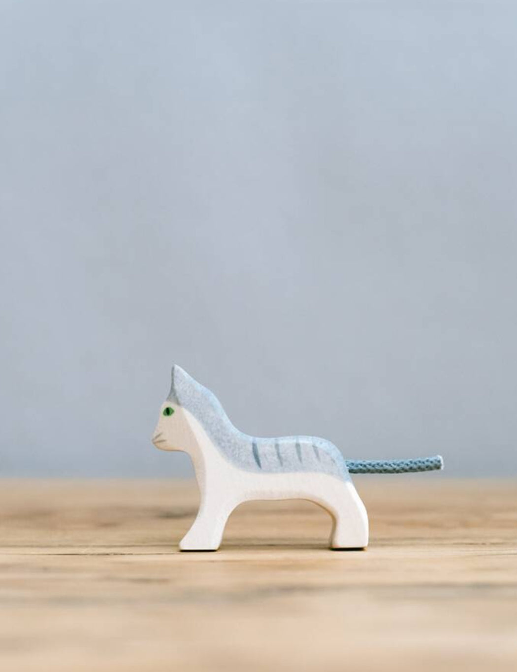 Holztiger_Wooden_Kitten_Australia_2.jpg