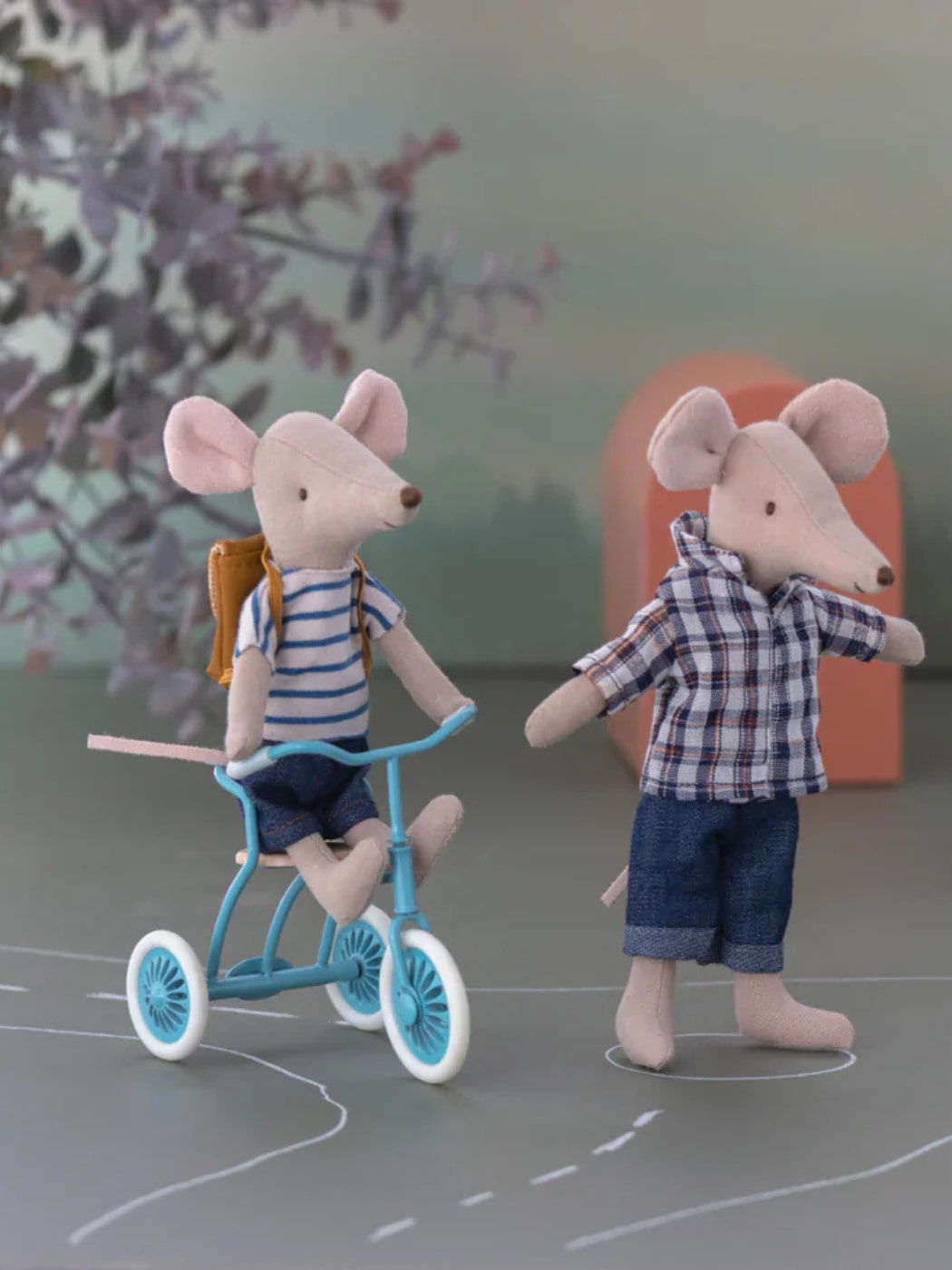 Big Brother Mouse