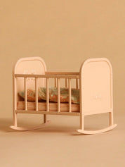 Mouse Cradle - Light Rose