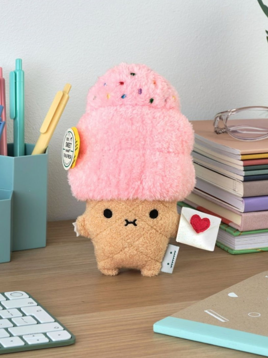 Ricecream Mini Plush Toy - Strawberry