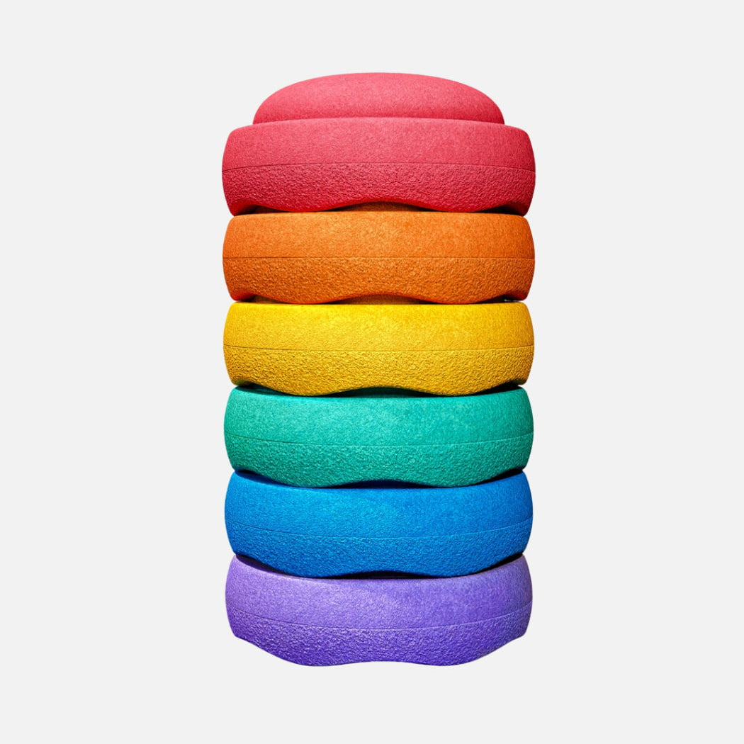 Stapelstein_Balance_Stepping_Stones_Rainbow_Australia.jpg